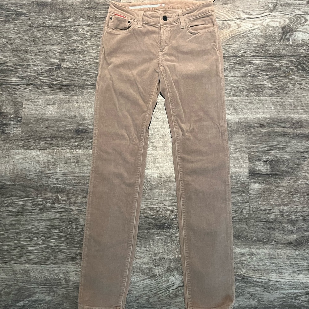 !IT brand corduroy pants.